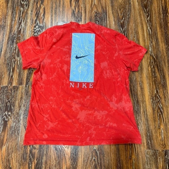 Nike Red Short Sleeve Tee Shirt Blue Pocket‎ USA Mens XL - Picture 2 of 4